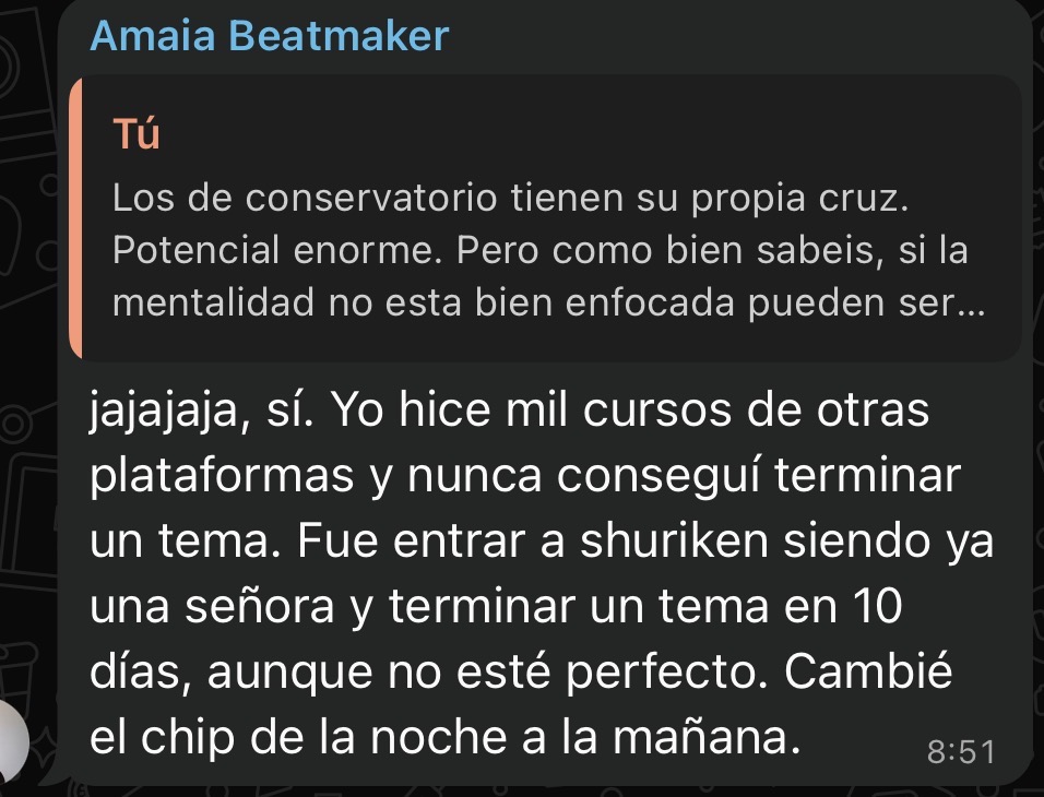 Testimonio de Amaia: Yo hice mil cursos de otras plataformas y nunca conseguí terminar un tema. Fue entrar a Shuriken y terminar un tema en 10 días.